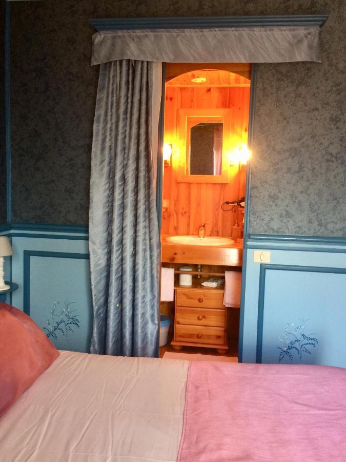 Chambres D'Hotes Du Domaine Capiet Courpiac Ngoại thất bức ảnh