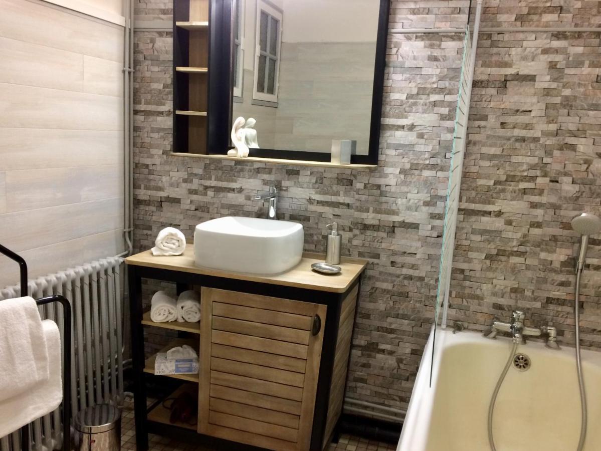 Chambres D'Hotes Du Domaine Capiet Courpiac Ngoại thất bức ảnh